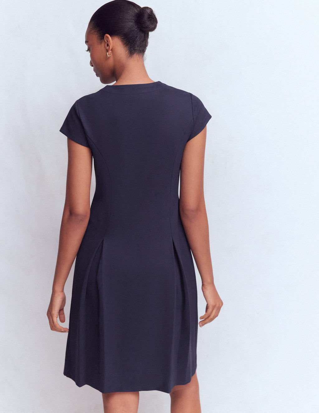 Short Pleated Button Dress-Navy
