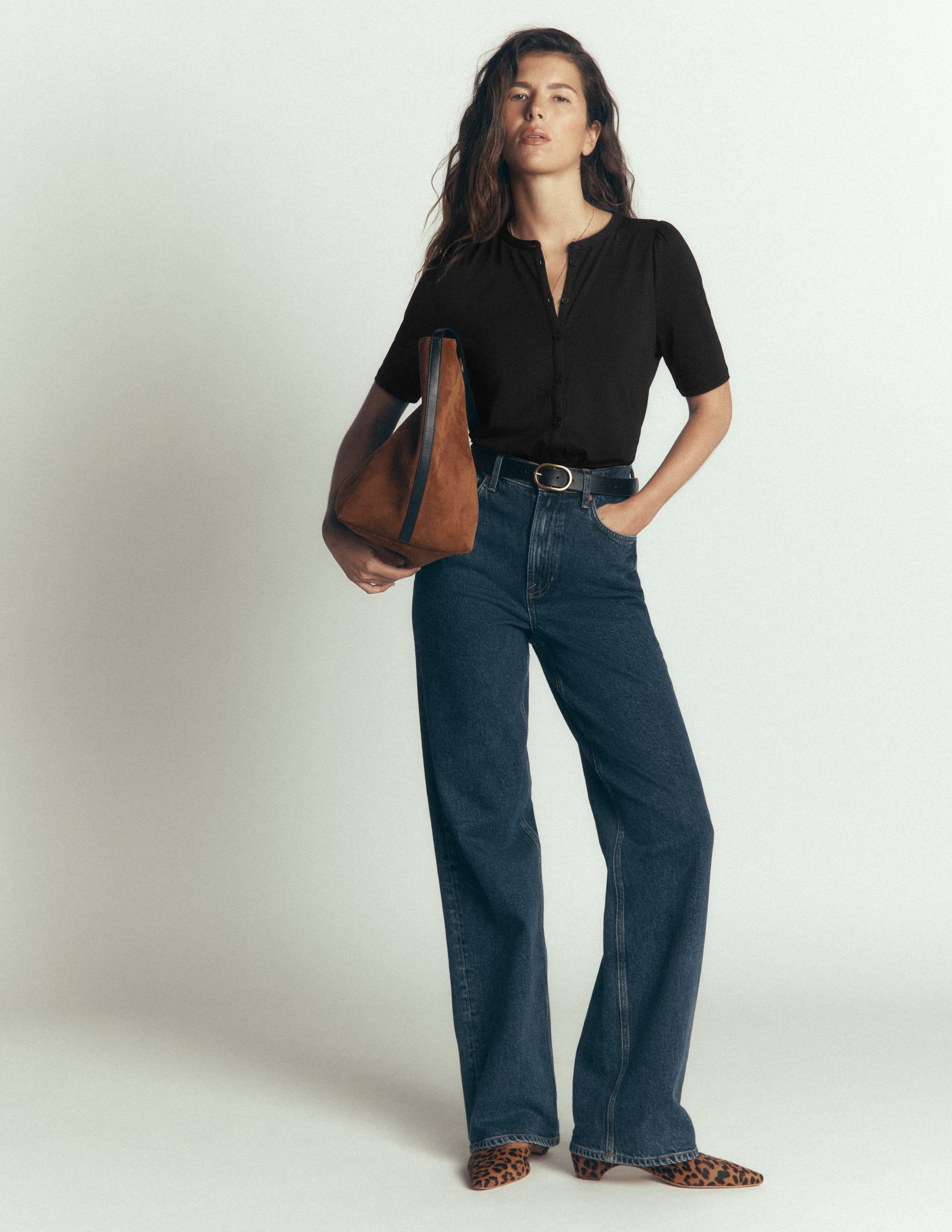 Short Puff Sleeve Top-Black